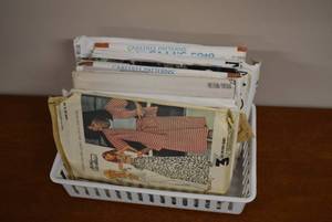 lot 2162 image: Lot of Vintage Sewing Patterns