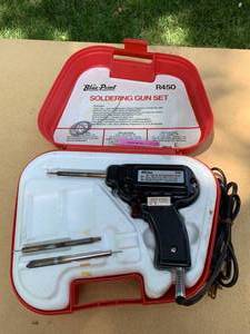 lot 2270 image: Blue Point Soldering Gun Set in Case