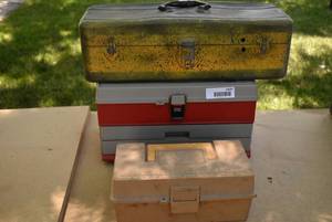 lot 2329 image: Lot of 3 Tackleboxes