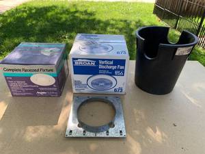 lot 2408 image: Home Remodeling Fixtures - Lighting & Ceiling Vent Fan, Brackets