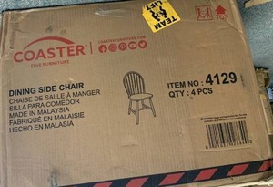 lot 2077 image: Coaster 4129 Damen Windsor 4 Dining Chairs In Natural And White Finish