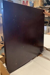 lot 2115 image: Oxno3-mah-c Table
