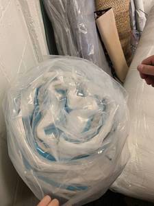 lot 2131 image: Linenenspa twin mattress