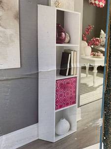 lot 2163 image: ClosetMaid stackable 4 cube organizer