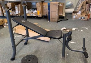 lot 2170 image: Used Gold Gym Lightweight Bench &amp 100lbs of weight &amp bent curl bar