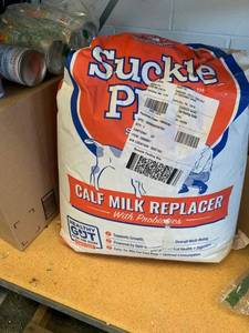 lot 2201 image: Manna Pro Suckle Pro Milk Replacer, 40 lbs.