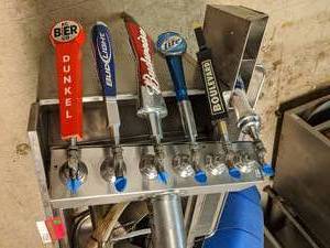 lot 7348 image: Wunder Beer 6 Beer Tap