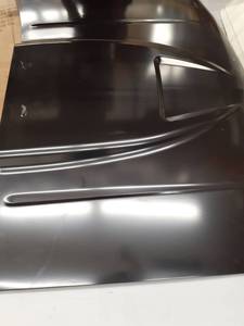 lot 3805 image: 66inch wide vehicle hood