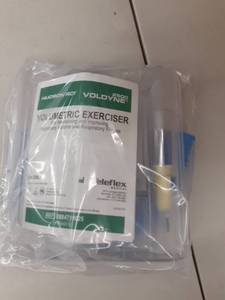 lot 4130 image: Hudson RCI Voldyne 2500 Volumetric exerciser