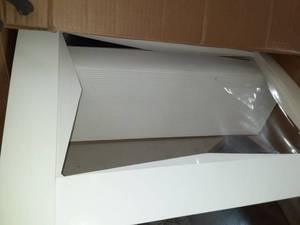 lot 78443 image: Kraft 4 Corner Box Top Wwindow 50 count