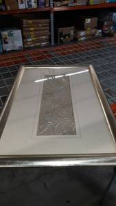 lot 73936 image: Gold Hanging Wall Art (See Pictures)