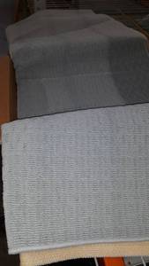 lot 73956 image: X-Large Area Rug (See Pictures)