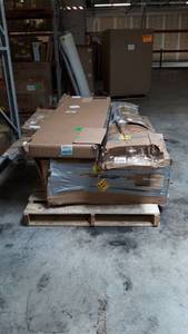 lot 73970 image: Miscellaneous Damaged Items Pallet