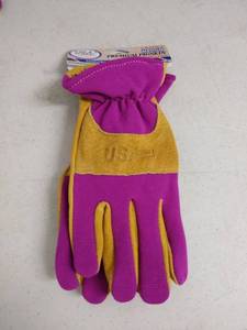 lot 6048 image: Usa Sewn Ladies Premium Pigskin Gloves With Spandex Back, Size Medium