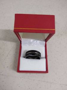 lot 6052 image: xteel tungten carbide size 10