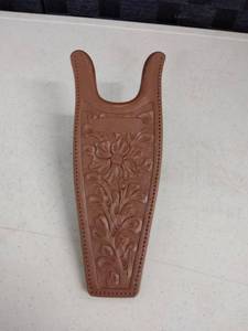 lot 6057 image: gun holder