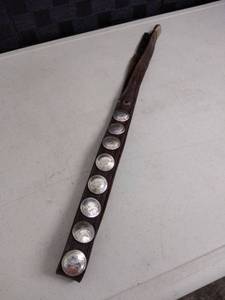 lot 6094 image: buttons leather belt