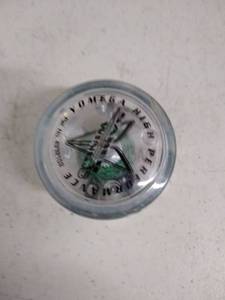 lot 6105 image: saber wing yoyo