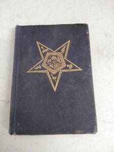 lot 6120 image: vintage book 1918