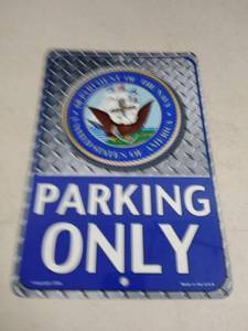 lot 6121 image: navy parking only