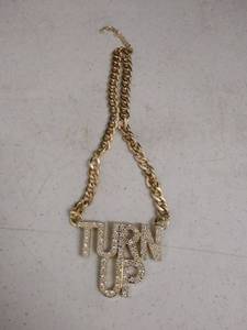 lot 6143 image: turn up necklace