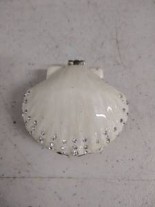 lot 6168 image: sea shell box