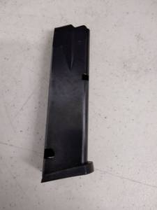 lot 6178 image: gun clip