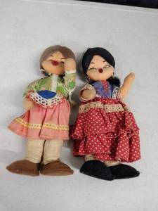 lot 6251 image: 1940 dolls