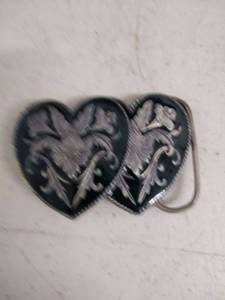 lot 6367 image: heart belt buckle