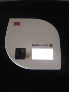 lot 3027 image: White Alere HemoPointe H2 Meter