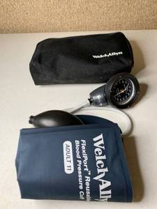 lot 3057 image: Welch Allyn Blood Pressure Cuff