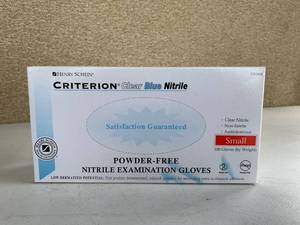 lot 5025 image: Criterion Clear Blue Nitrile Powder Free Examination Gloves Box 100 Small