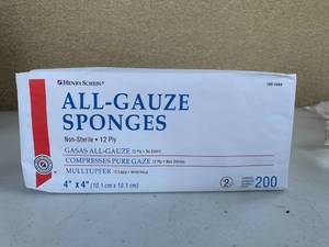 lot 5060 image: Henry Schein All Gauze Sponges 12 Ply 4x4 Non Sterile Package of 200