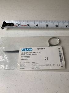 lot 5072 image: Vantage Kocher Forceps Straight 5 12 Inch