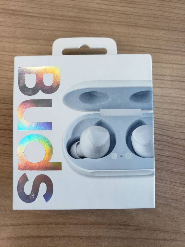 lot 2 image: Samsung Galaxy Buds - Wireless - Bluetooth - Earbud - In-ear - White