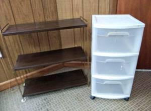 lot 104 image: 3 Drawer Plastic Storage Container  Bonus Shelf