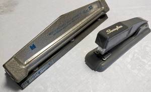 lot 131 image: Vintage Metal Hole Punch & Stapler
