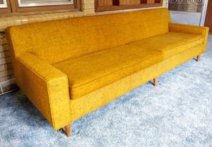 lot 95 image: 8 ft Long Mid Century Gold Sofa