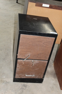 lot 9284 image: Metal File Cabinet