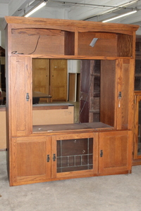 lot 9285 image: Entertainment Center