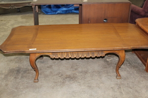 lot 9293 image: Nice Coffee Table