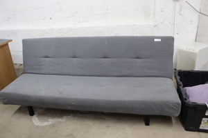 lot 9310 image: Futon Bed