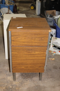 lot 9318 image: Record Cabinet