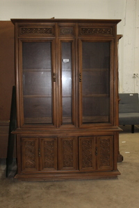 lot 9329 image: China Cabinet