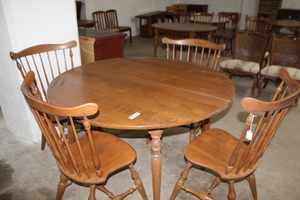 lot 9334 image: Table and 4 Chairs