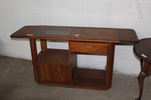 lot 9344 image: Table with Drawer
