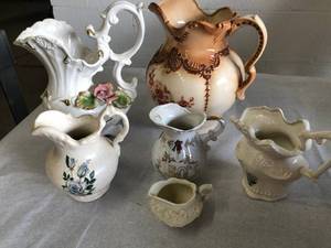 lot 9364 image: Pitcher Lot