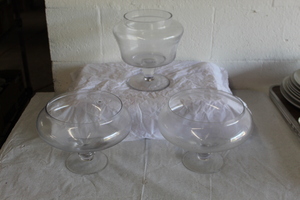 lot 9400 image: 3 large pedestal bowls