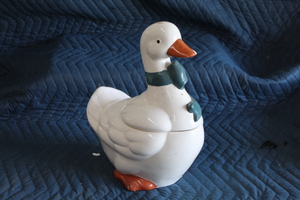 lot 9449 image: Duck Cookie Jar
