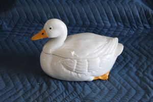lot 9453 image: Duck Cookie Jar